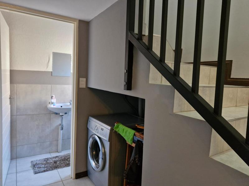 3 Bedroom Property for Sale in Goedeburg Gauteng