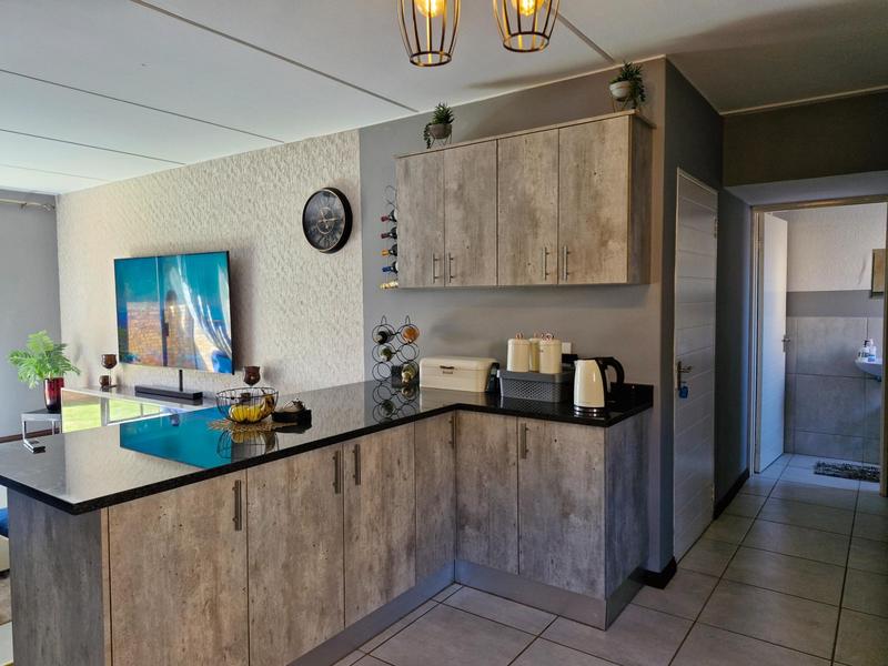 3 Bedroom Property for Sale in Goedeburg Gauteng