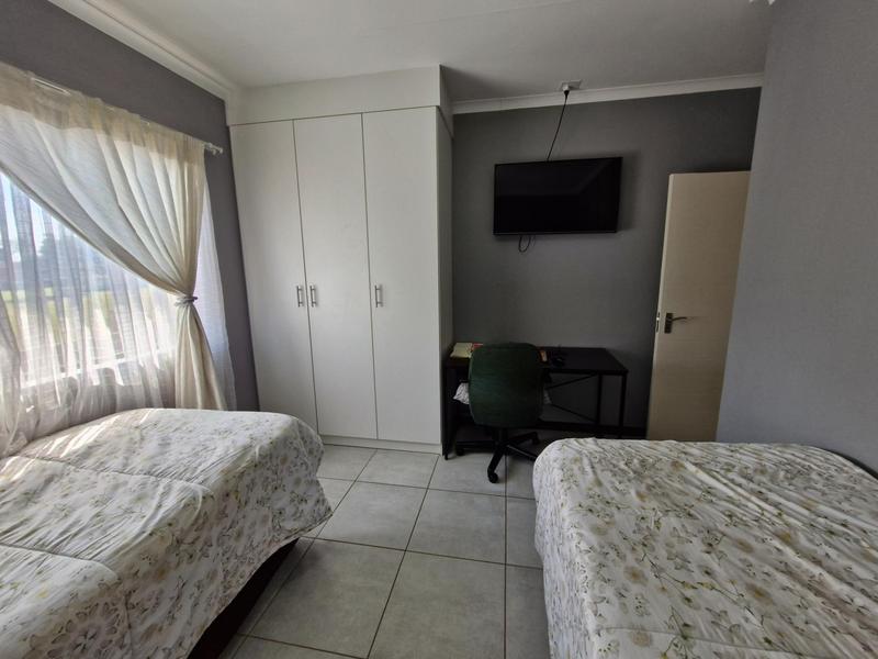 3 Bedroom Property for Sale in Goedeburg Gauteng
