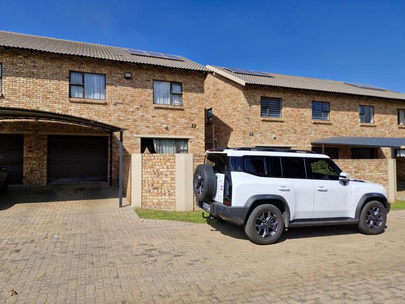 3 Bedroom Property for Sale in Goedeburg Gauteng