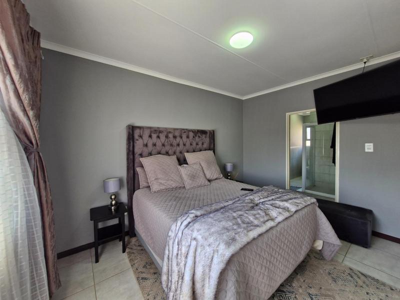 3 Bedroom Property for Sale in Goedeburg Gauteng