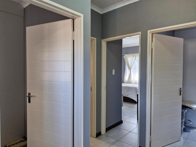 3 Bedroom Property for Sale in Goedeburg Gauteng