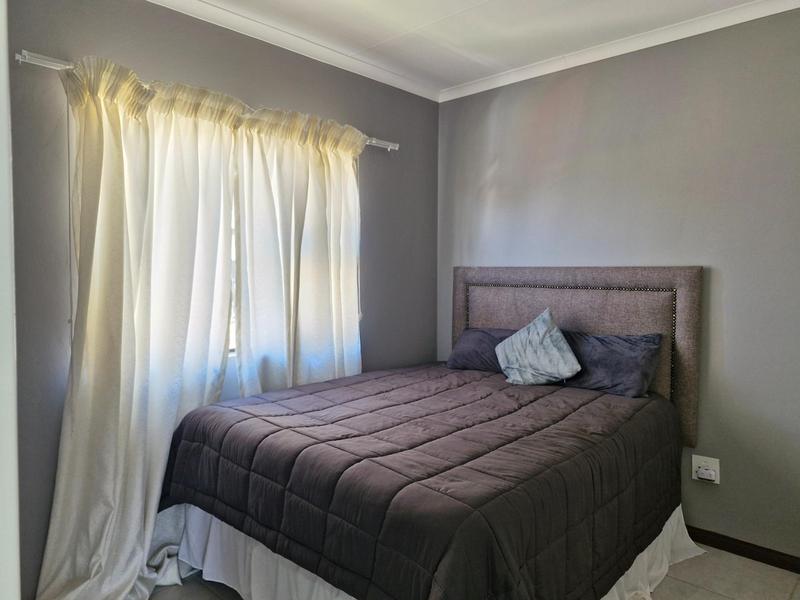 3 Bedroom Property for Sale in Goedeburg Gauteng