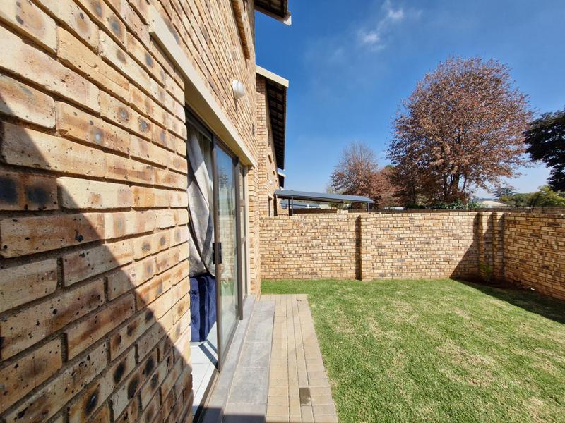 3 Bedroom Property for Sale in Goedeburg Gauteng