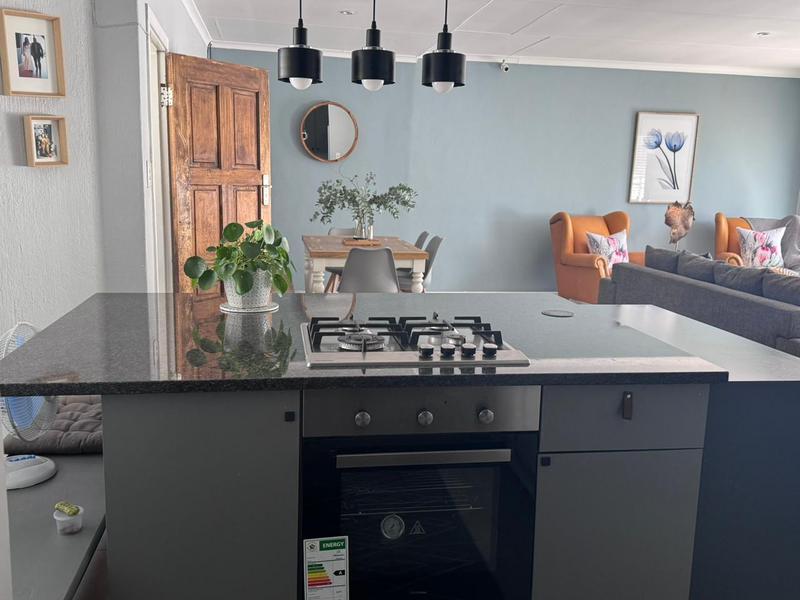 2 Bedroom Property for Sale in Noordwyk Gauteng