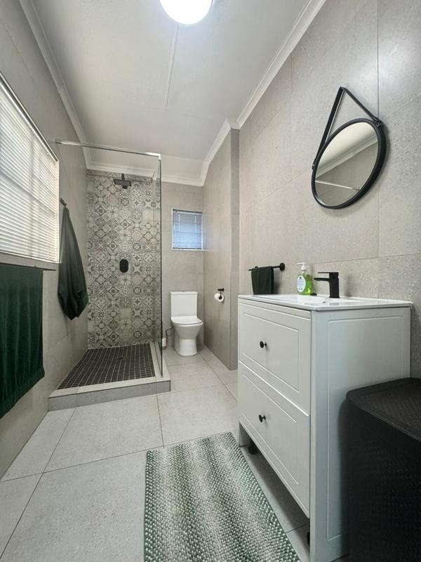 2 Bedroom Property for Sale in Noordwyk Gauteng