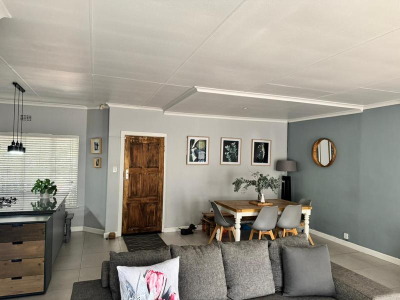 2 Bedroom Property for Sale in Noordwyk Gauteng