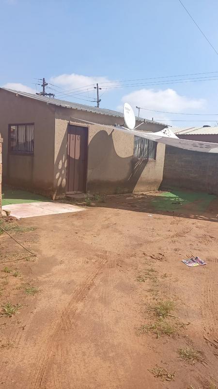 2 Bedroom Property for Sale in Doornkop Gauteng