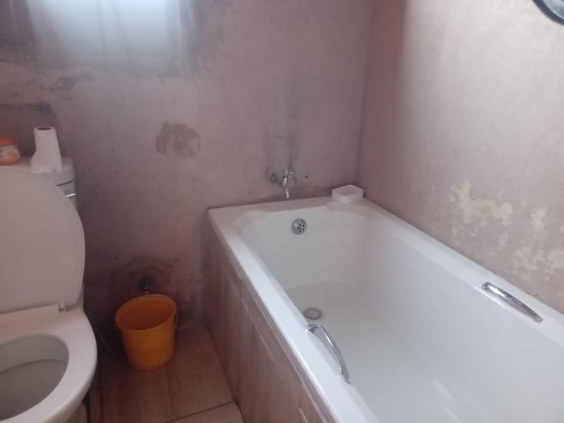 3 Bedroom Property for Sale in Orange Farm Gauteng