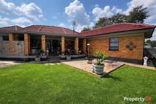4 Bedroom Property for Sale in Florentia Gauteng