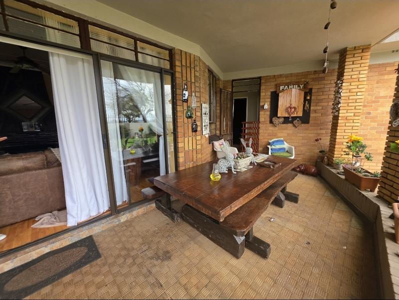 4 Bedroom Property for Sale in Florentia Gauteng