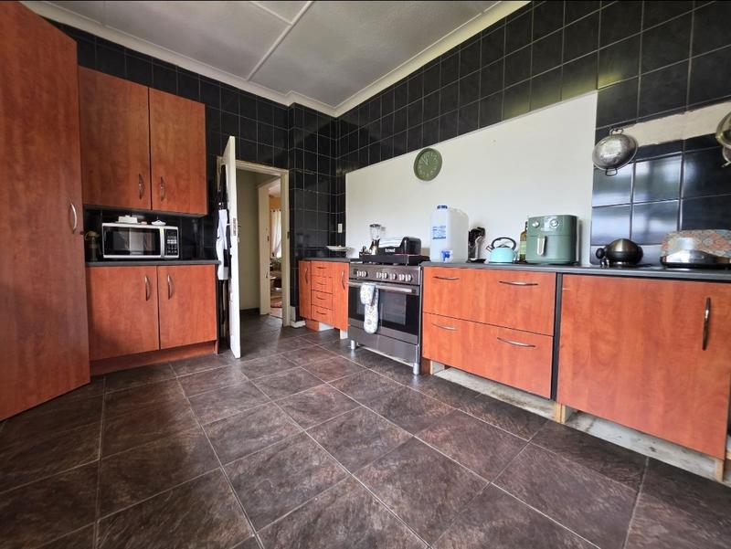 4 Bedroom Property for Sale in Florentia Gauteng