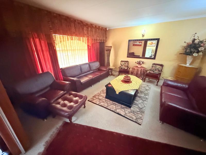 3 Bedroom Property for Sale in Flora Gardens Gauteng