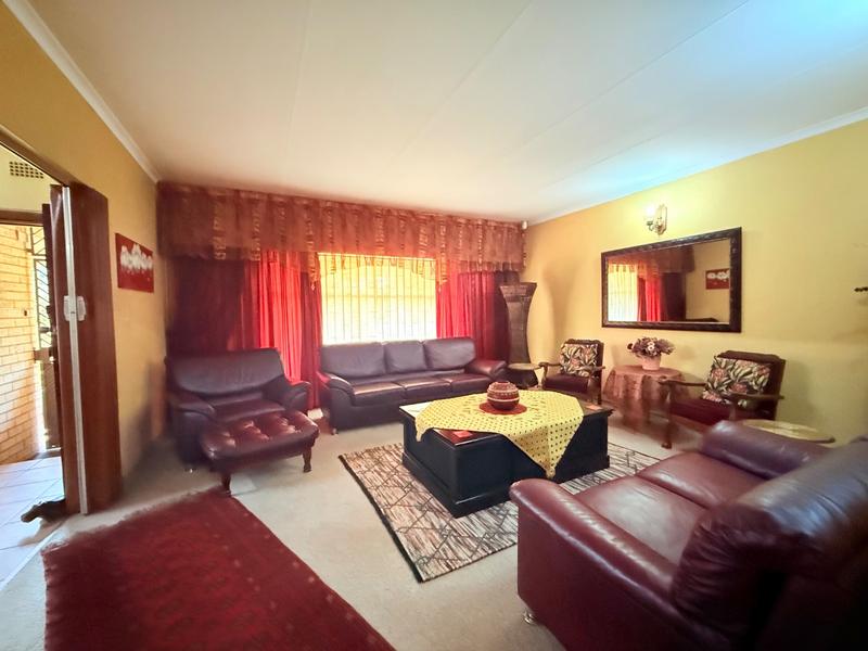 3 Bedroom Property for Sale in Flora Gardens Gauteng