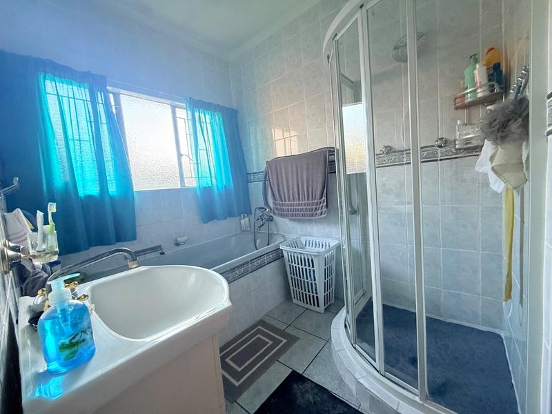 3 Bedroom Property for Sale in Flora Gardens Gauteng