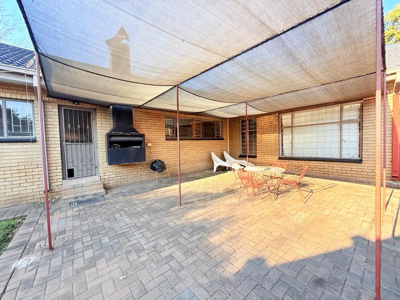 3 Bedroom Property for Sale in Flora Gardens Gauteng