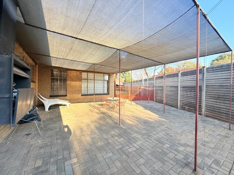 3 Bedroom Property for Sale in Flora Gardens Gauteng