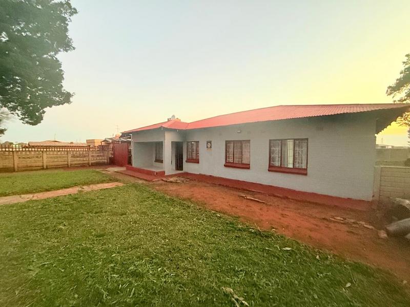 3 Bedroom Property for Sale in Vanderbijlpark Cw 6 Gauteng