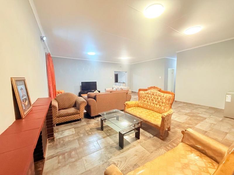 3 Bedroom Property for Sale in Vanderbijlpark Cw 6 Gauteng