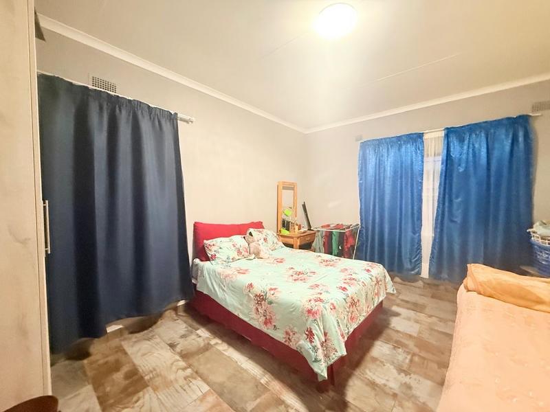 3 Bedroom Property for Sale in Vanderbijlpark Cw 6 Gauteng