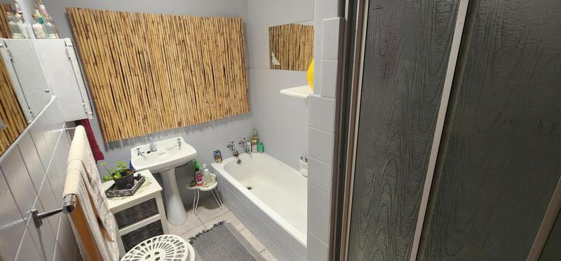 6 Bedroom Property for Sale in Elspark Gauteng