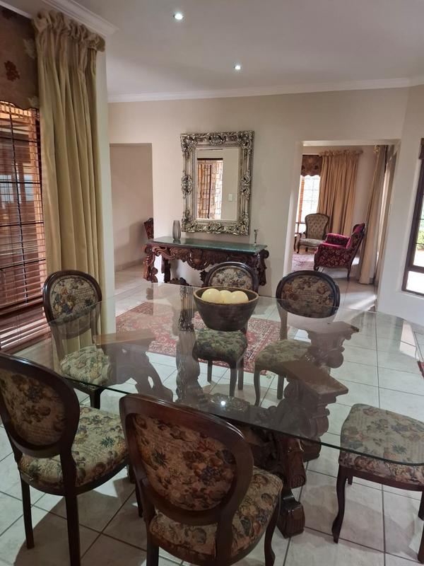 To Let 4 Bedroom Property for Rent in Lynnwood Manor Gauteng