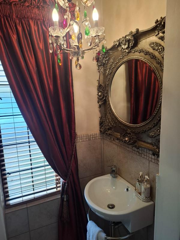 To Let 4 Bedroom Property for Rent in Lynnwood Manor Gauteng
