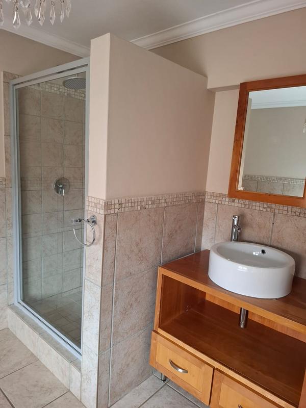 To Let 4 Bedroom Property for Rent in Lynnwood Manor Gauteng
