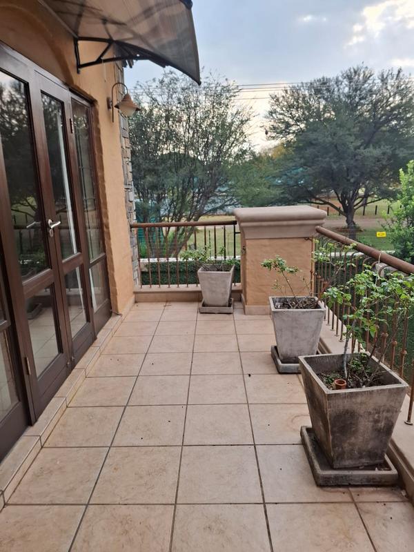 To Let 4 Bedroom Property for Rent in Lynnwood Manor Gauteng