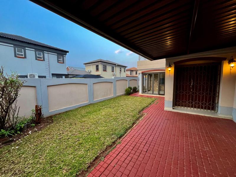 To Let 4 Bedroom Property for Rent in Montana Gauteng