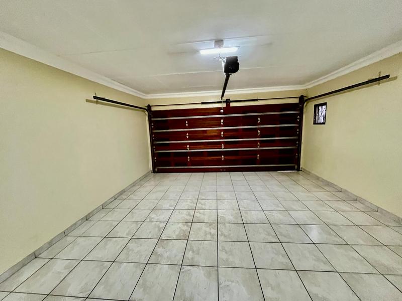 To Let 4 Bedroom Property for Rent in Montana Gauteng