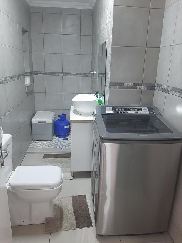 4 Bedroom Property for Sale in Halfway Gardens Gauteng