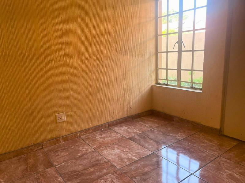 2 Bedroom Property for Sale in Norkem Park Gauteng