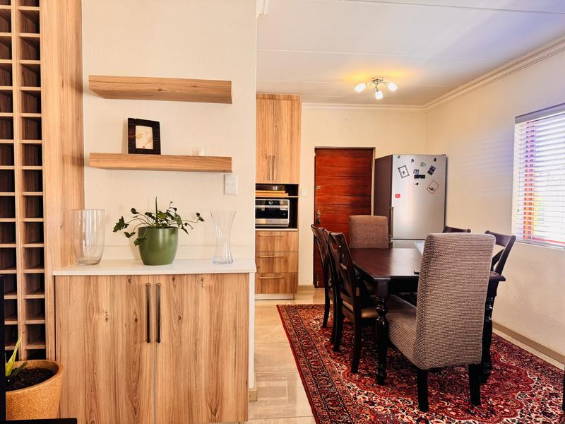 2 Bedroom Property for Sale in Willowbrook Gauteng