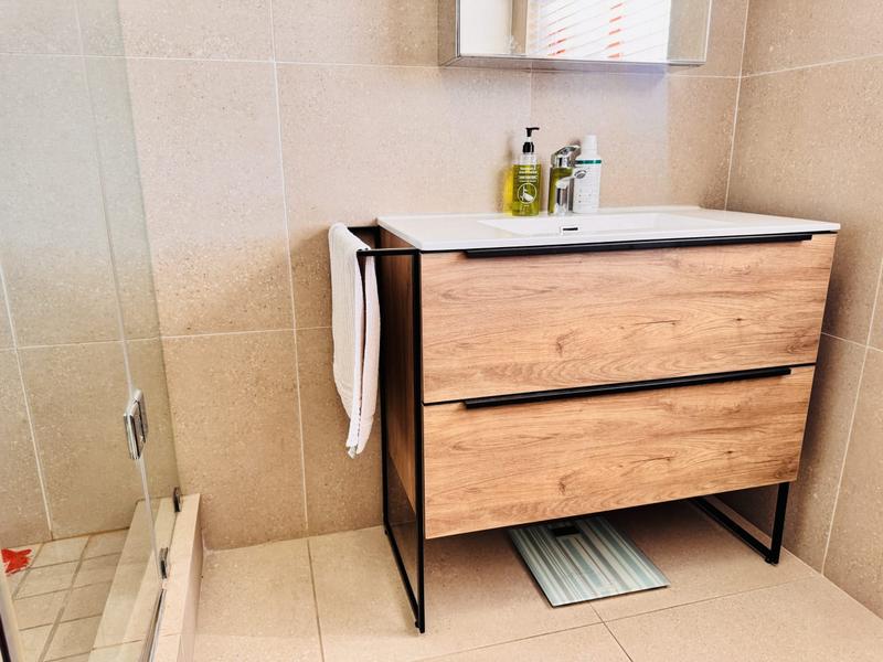 2 Bedroom Property for Sale in Willowbrook Gauteng