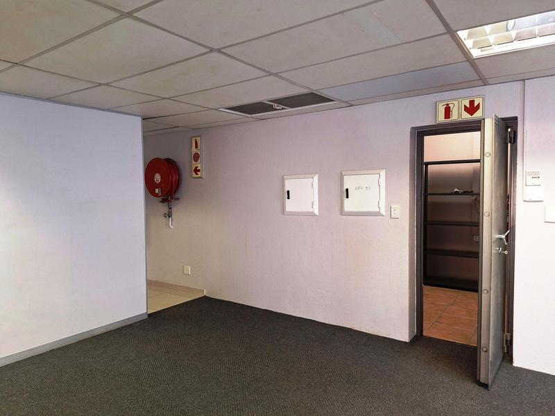 To Let Commercial Property for Rent in Route 21 Business Park Gauteng