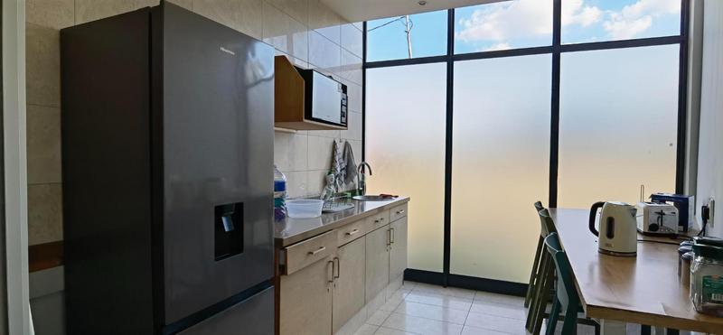 To Let Commercial Property for Rent in Lynnwood Gauteng