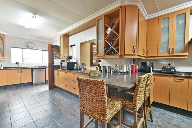 4 Bedroom Property for Sale in Brackenhurst Gauteng