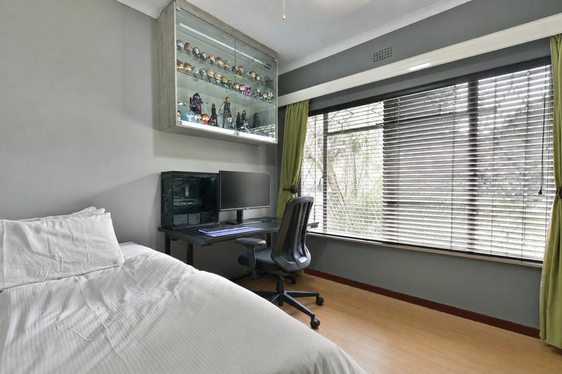 4 Bedroom Property for Sale in Brackenhurst Gauteng
