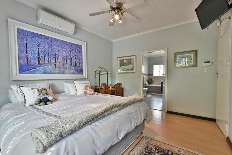 4 Bedroom Property for Sale in Brackenhurst Gauteng
