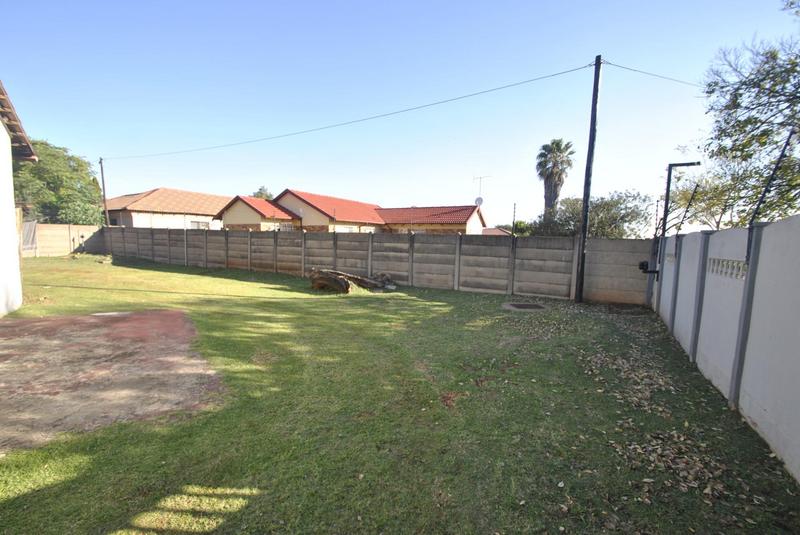3 Bedroom Property for Sale in Dawn Park Gauteng