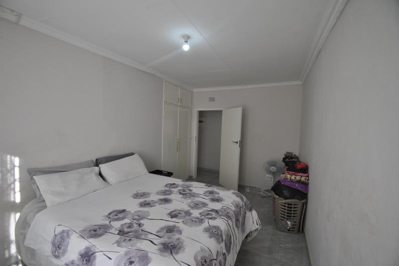 3 Bedroom Property for Sale in Dawn Park Gauteng
