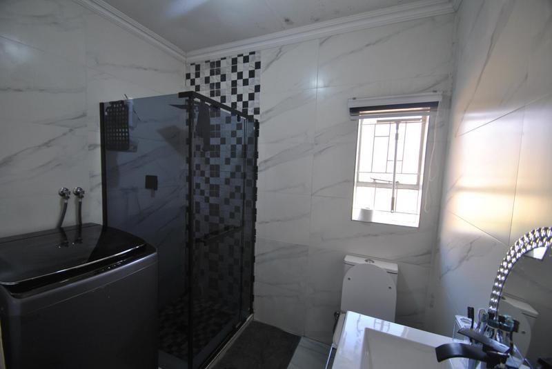 3 Bedroom Property for Sale in Dawn Park Gauteng