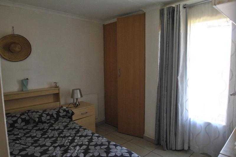 4 Bedroom Property for Sale in Zakariyya Park Gauteng