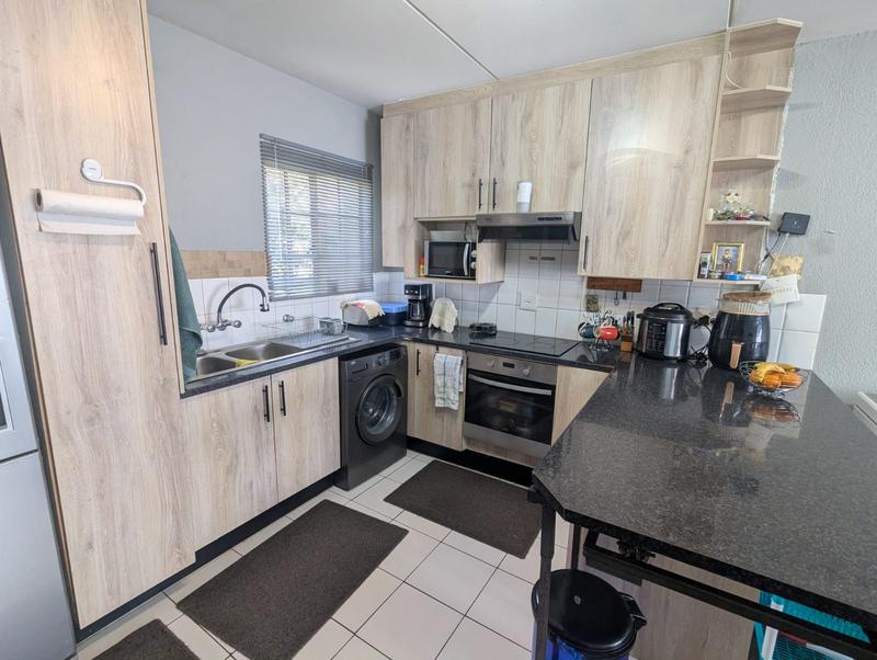 3 Bedroom Property for Sale in Robindale Gauteng
