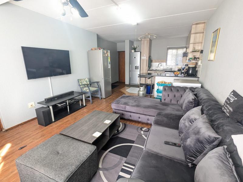 3 Bedroom Property for Sale in Robindale Gauteng