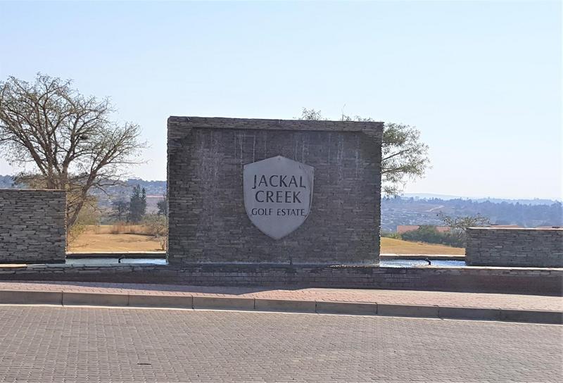 To Let 2 Bedroom Property for Rent in Jackal Creek Golf Estate Gauteng