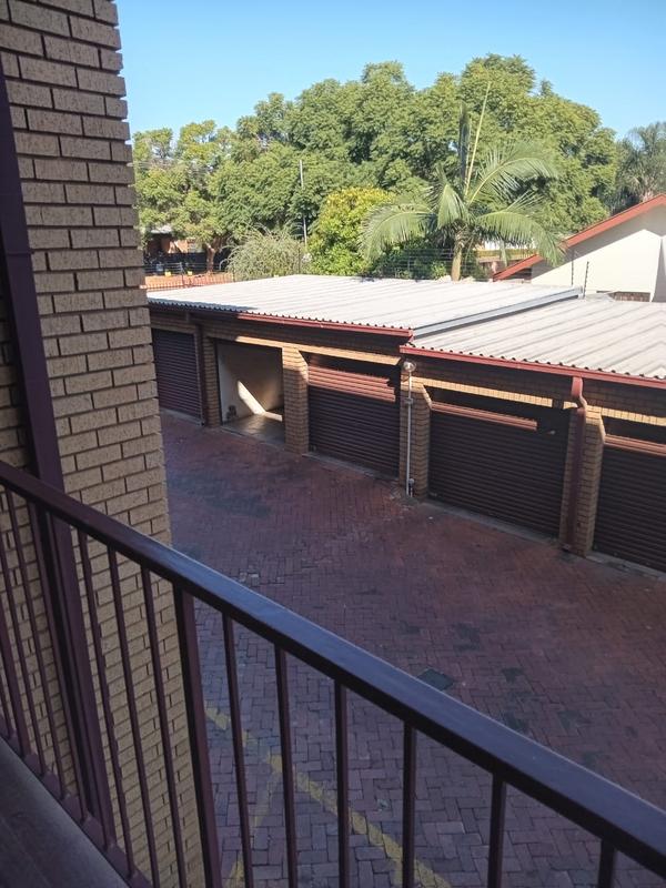 2 Bedroom Property for Sale in Pretoria Gardens Gauteng