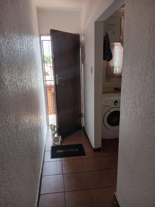 2 Bedroom Property for Sale in Pretoria Gardens Gauteng