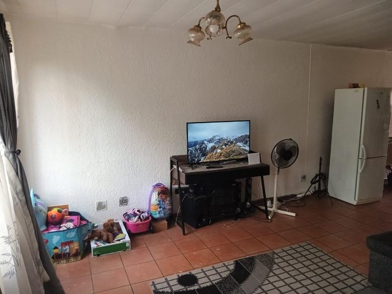 2 Bedroom Property for Sale in Pretoria Gardens Gauteng